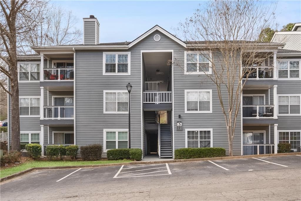 2 bedroom, 2 bathroom condominium sold at 3103 Santa Fe Parkway, Atlanta, GA 30350