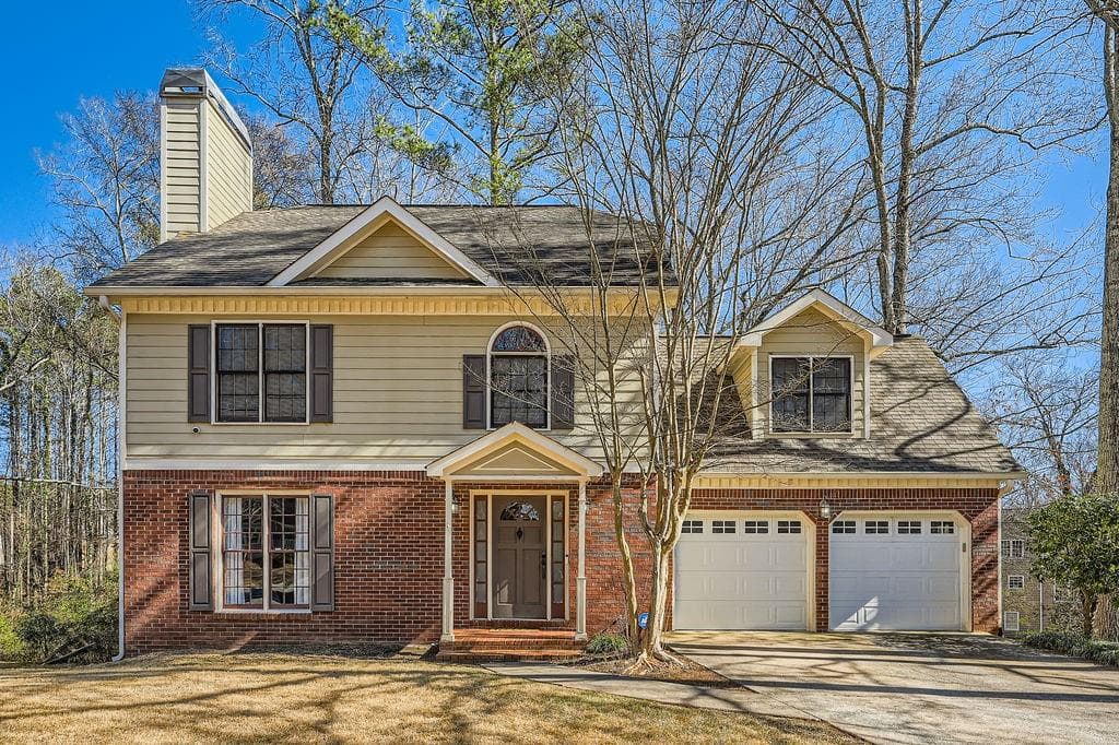 5 bedroom, 3 bathroom single family residence sold at 4727 Bradford Lane, Powder Springs, GA 30127