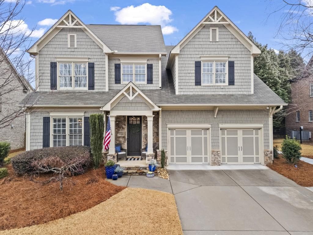 4 bedroom, 3 bathroom single family residence sold at 2061 Westwood Circle, Smyrna, GA 30080