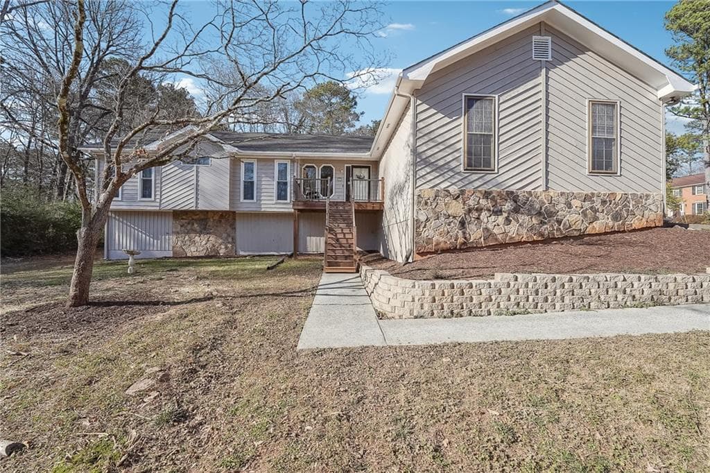 957 Ross Court, Stone Mountain, GA 30087 — most recent listing photo