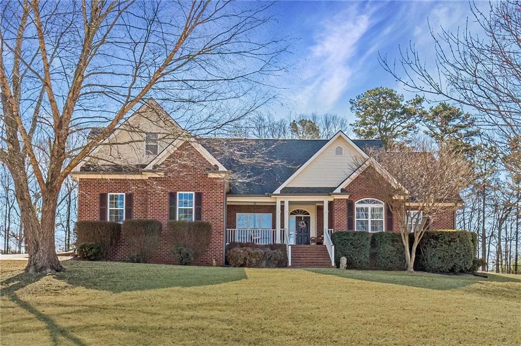 5 bedroom, 3 bathroom single family residence sold at 779 Appian Way, Statham, GA 30666