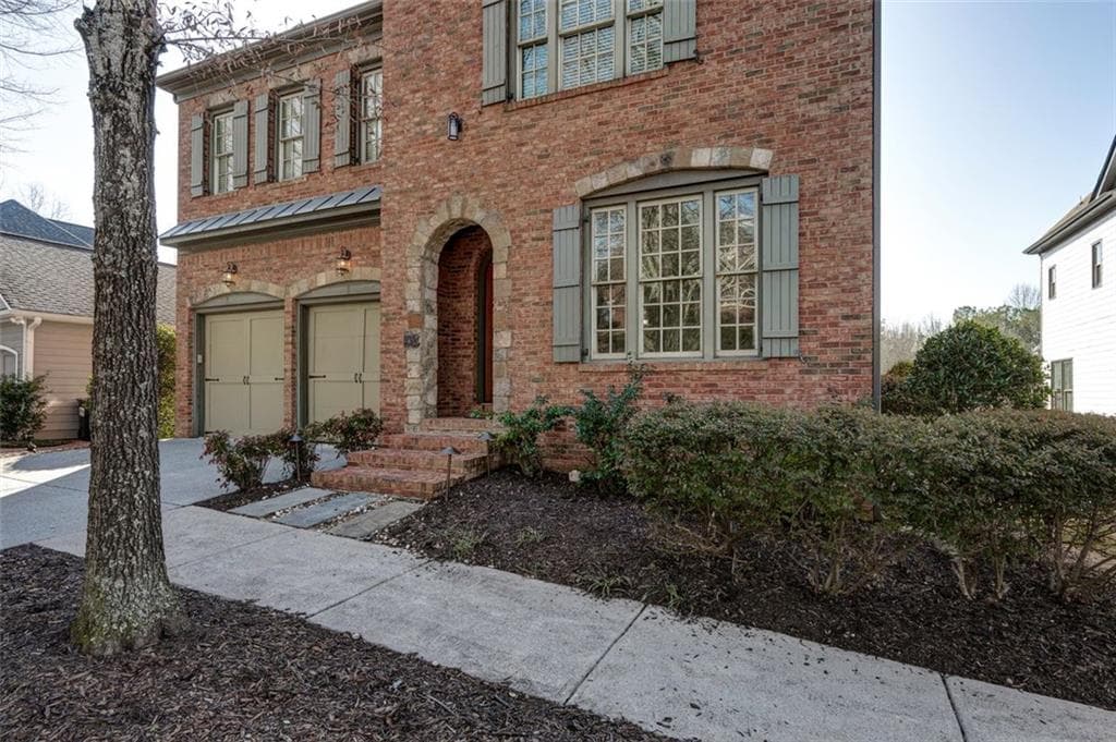 5 bedroom, 5 bathroom single family residence sold at 1459 Hedgewood Lane, Kennesaw, GA 30152
