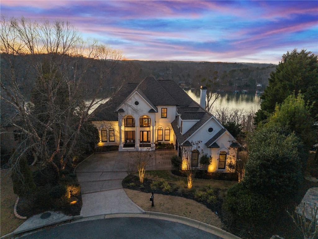 4 bedroom, 5 bathroom, 5,757 sq ft single family residence sold at 3626 Wye Cliff Way, Gainesville, GA 30506