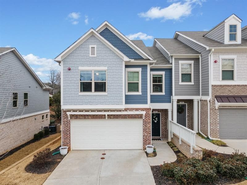 3 bedroom, 3 bathroom townhouse sold at 126 Maple Creek Way, Woodstock, GA 30188