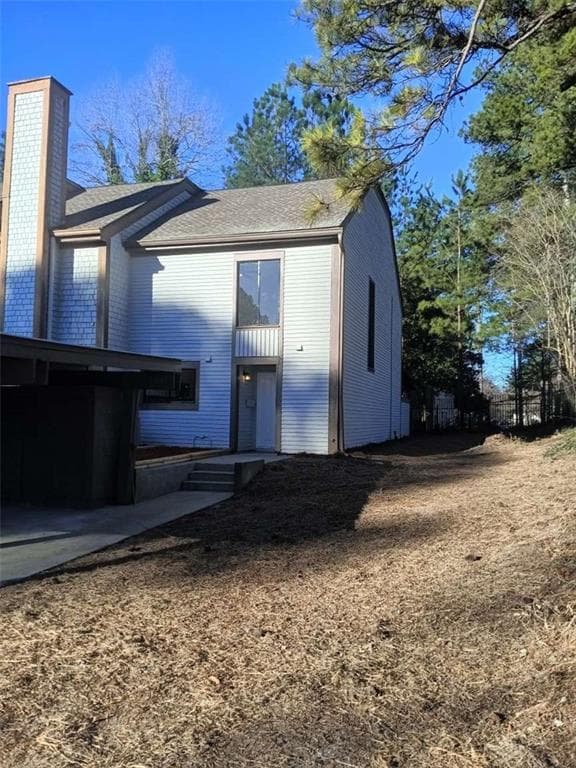 2 bedroom, 3 bathroom townhouse sold at 1 Willowick Drive, Lithonia, GA 30038