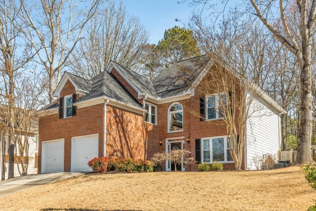 4 bedroom, 3 bathroom, 2,393 sq ft single family residence sold at 4872 Thicket Path, Acworth, GA 30102