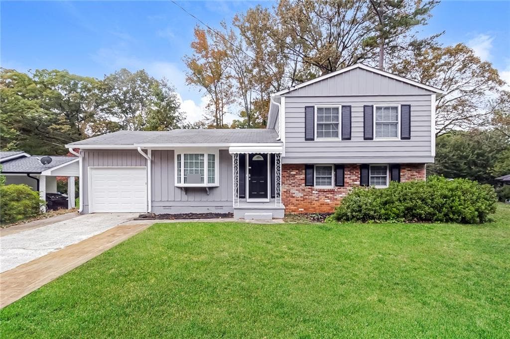 4 bedroom, 2 bathroom, 1,393 sq ft single family residence sold at 3390 Navaho Trail, Smyrna, GA 30080