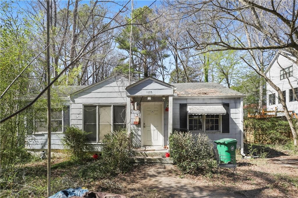3 bedroom, 2 bathroom, 1,290 sq ft single family residence sold at 1138 Janes Lane, Atlanta, GA 30324
