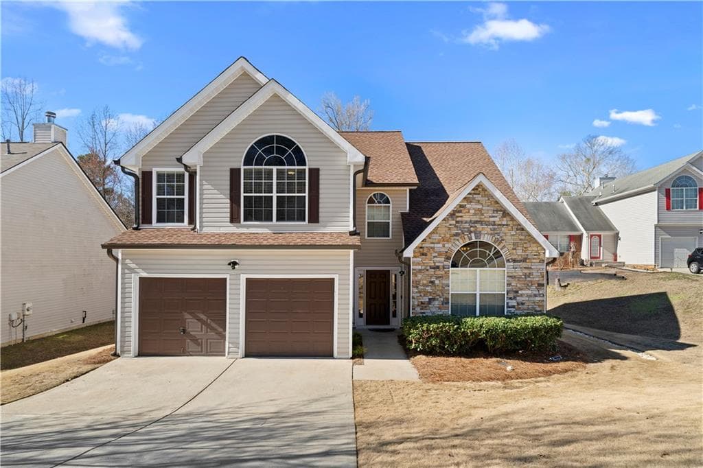 4 bedroom, 3 bathroom single family residence sold at 6951 Foxmoor Way, Douglasville, GA 30134