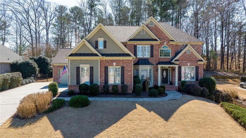 5 bedroom, 5 bathroom single family residence sold at 845 Saint Marks Walk, Suwanee, GA 30024