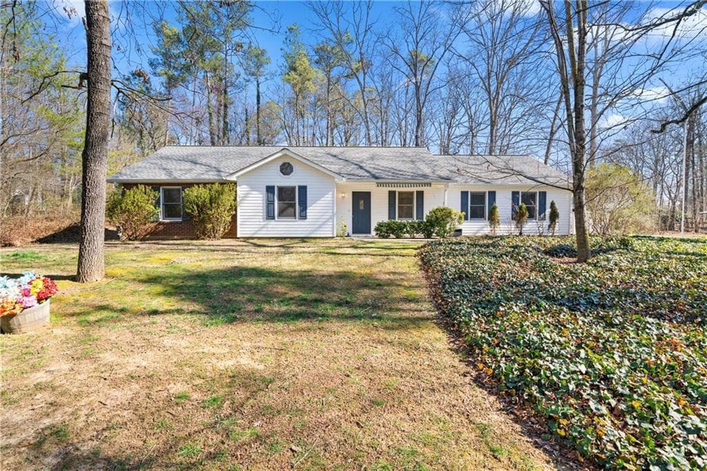 3 bedroom, 2 bathroom single family residence sold at 322 Beason Road, Calhoun, GA 30701