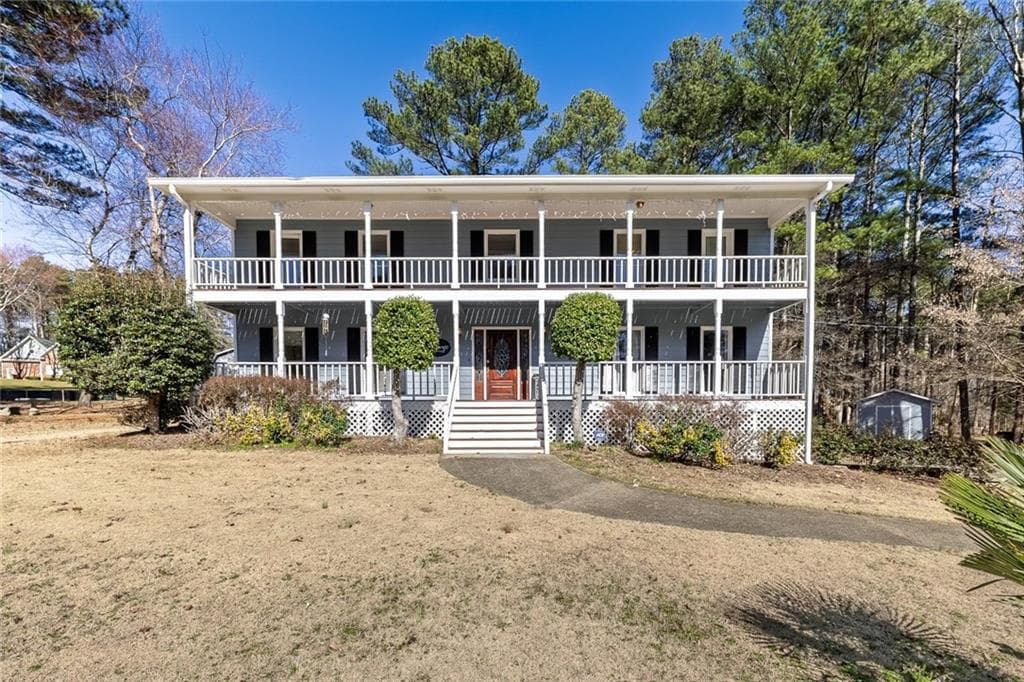 4 bedroom, 4 bathroom single family residence sold at 239 Holloway Drive, Canton, GA 30115