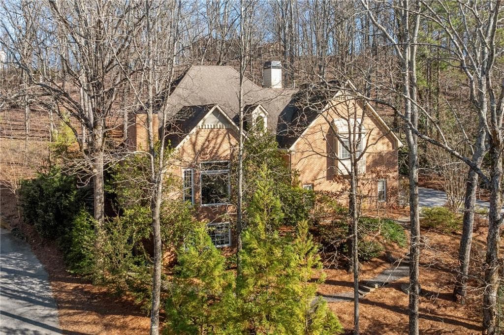 5 bedroom, 4 bathroom, 4,137 sq ft single family residence sold at 4411 Windsor Oaks Circle, Marietta, GA 30066