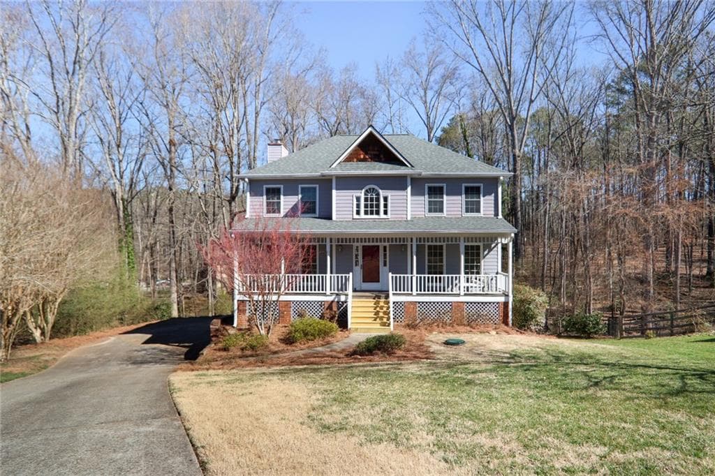 4 bedroom, 3 bathroom single family residence sold at 1526 Fernbrook Court, Lilburn, GA 30047