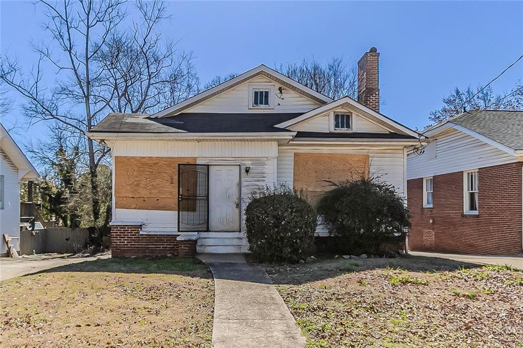3 bedroom, 2 bathroom, 1,458 sq ft single family residence sold at 1046 Katherwood Drive, Atlanta, GA 30310