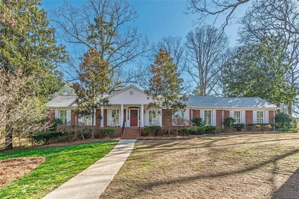 4 bedroom, 3 bathroom single family residence sold at 731 Pine Valley Road, Mableton, GA 30126