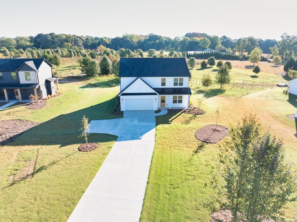 4 bedroom, 3 bathroom, 2,956 sq ft single family residence sold at 3555 New Hope Road, Dacula, GA 30019