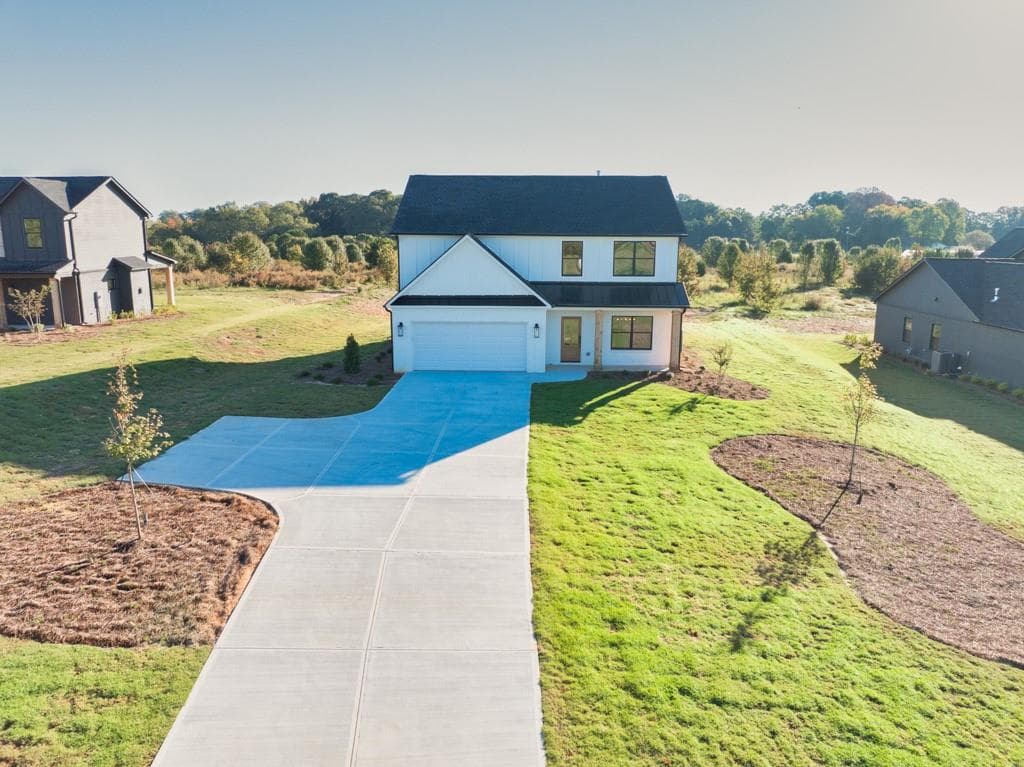 4 bedroom, 3 bathroom, 2,956 sq ft single family residence sold at 3563 New Hope Road, Dacula, GA 30019