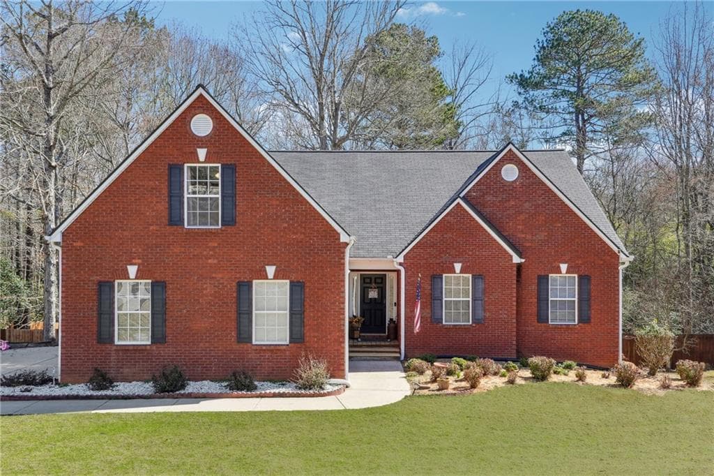 4 bedroom, 3 bathroom single family residence sold at 509 Plantation Creek Drive, Loganville, GA 30052