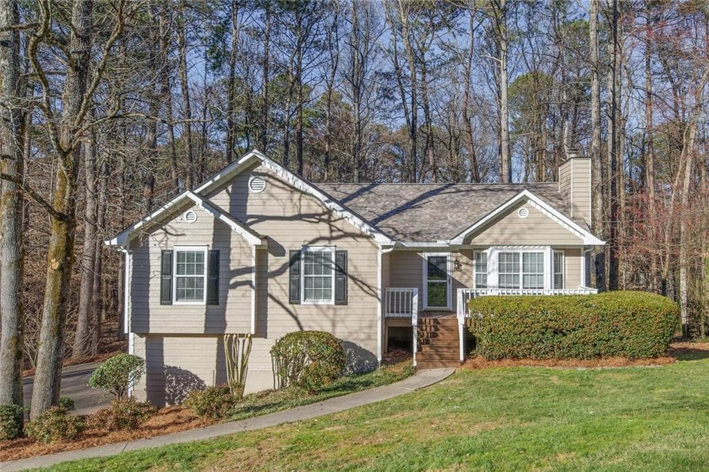 4 bedroom, 2 bathroom, 1,916 sq ft single family residence sold at 150 Hartwood Drive, Woodstock, GA 30189