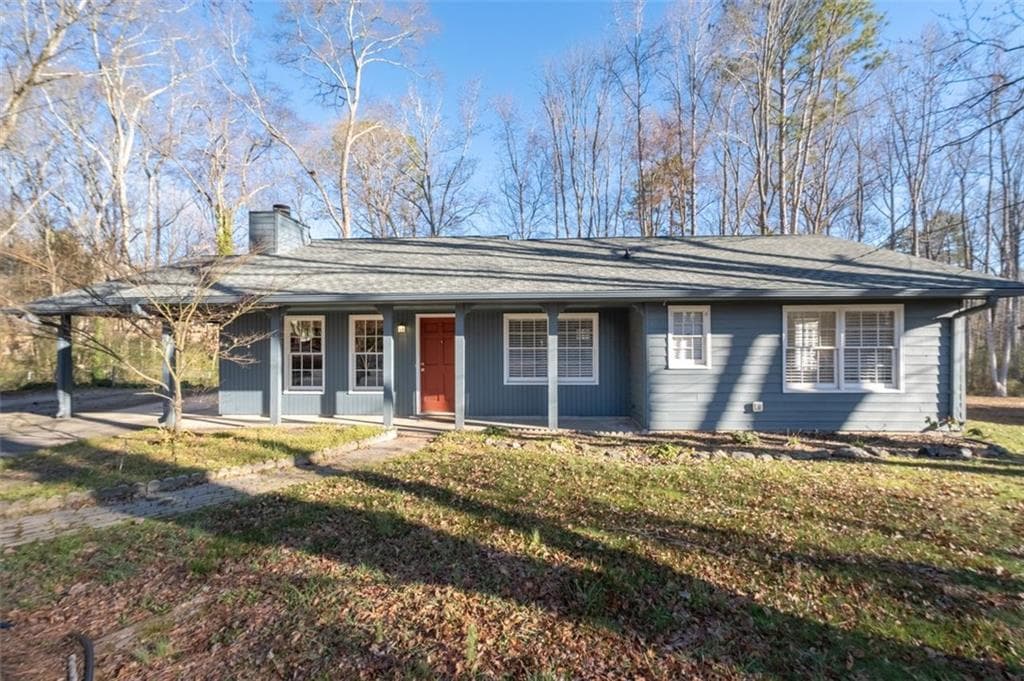 3 bedroom, 2 bathroom single family residence sold at 217 Woodglen Drive, Woodstock, GA 30188