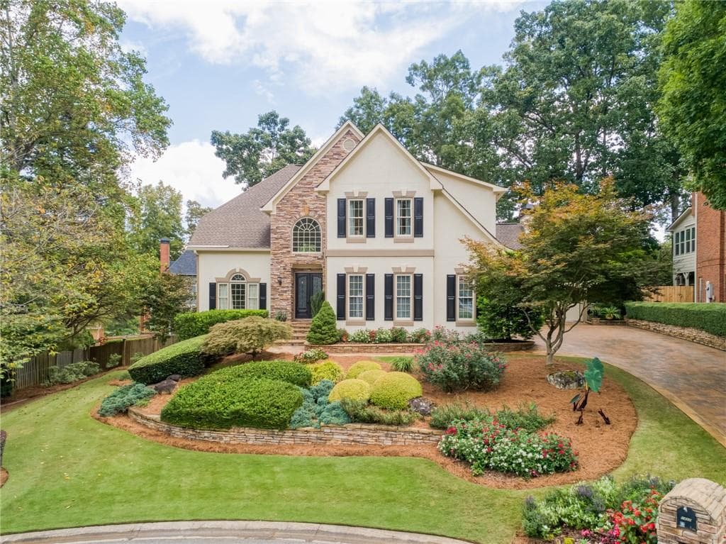 5 bedroom, 5 bathroom, 5,180 sq ft single family residence sold at 1402 Downington View, Acworth, GA 30101