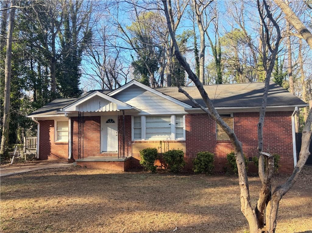 3 bedroom, 2 bathroom single family residence sold at 2736 Claire Terrace, Decatur, GA 30032