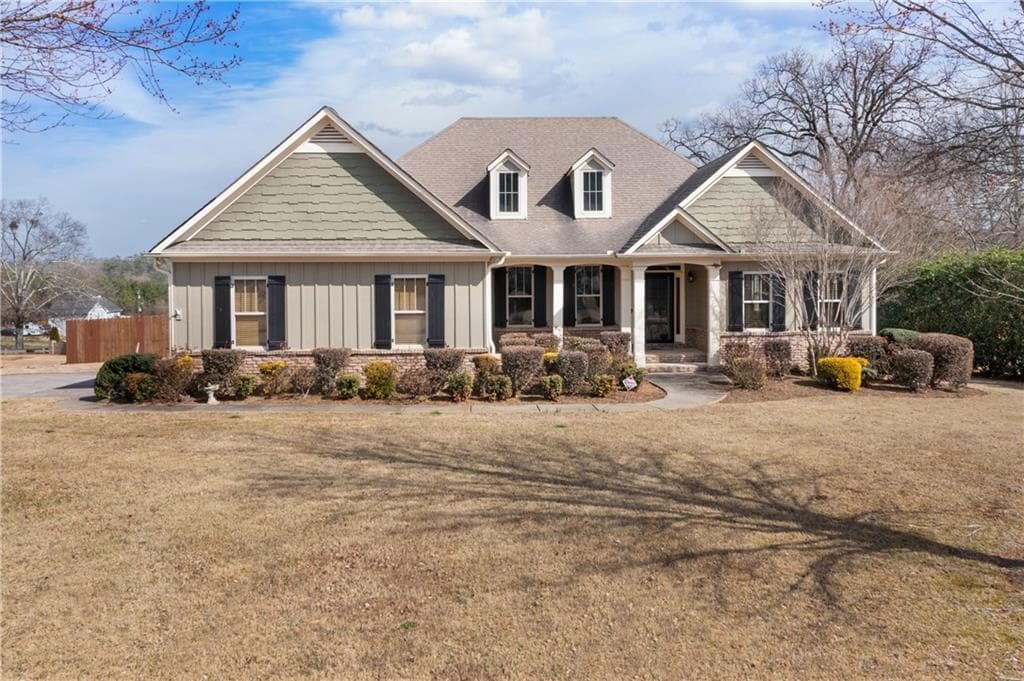 3 bedroom, 2 bathroom single family residence sold at 11 Mary Grace Lane, Cartersville, GA 30120