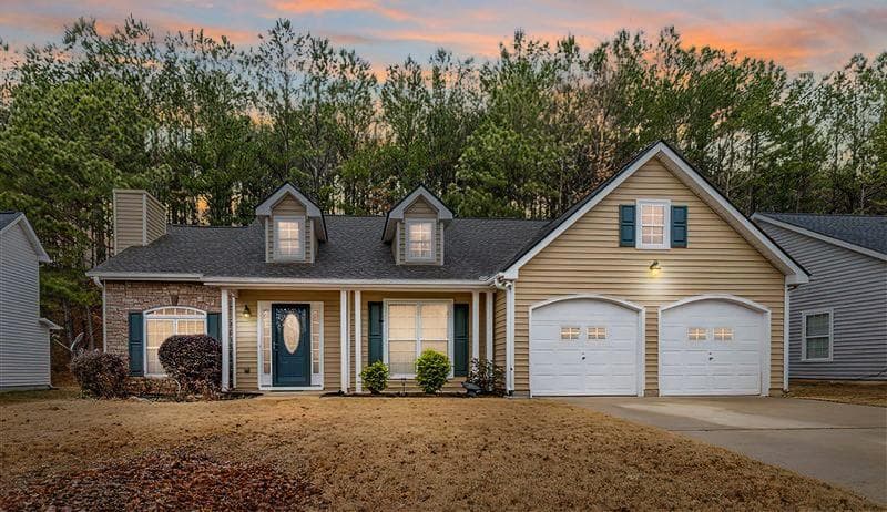 3 bedroom, 2 bathroom single family residence sold at 5732 Village Loop, Fairburn, GA 30213