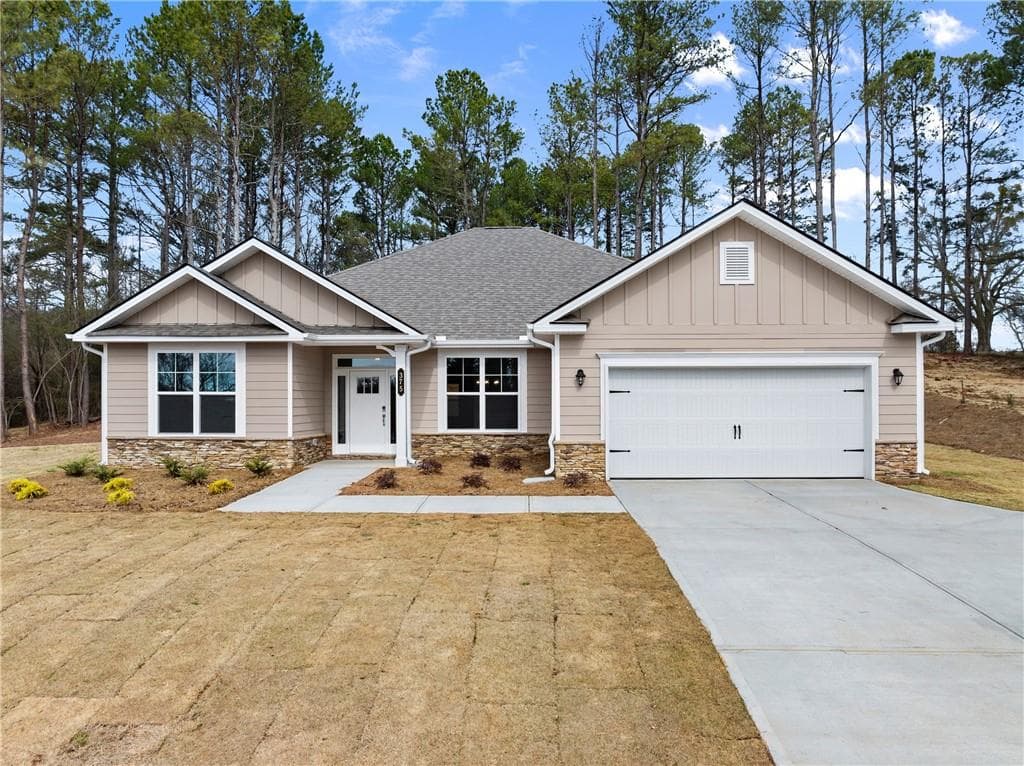 4 bedroom, 3 bathroom single family residence sold at 375 Orchard Bend Way, Pendergrass, GA 30567