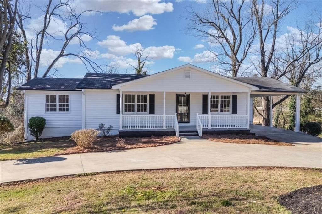 6 bedroom, 3 bathroom single family residence sold at 5629 Yonah Homer Road, Alto, GA 30510