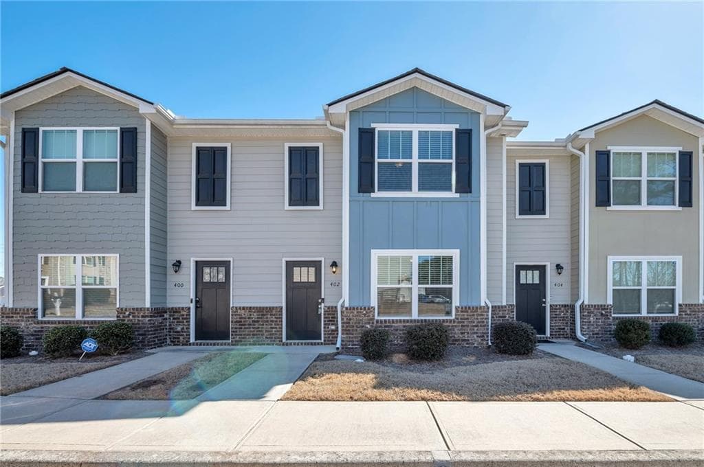 402 Whippet Street, Union City, GA 30291 — most recent listing photo