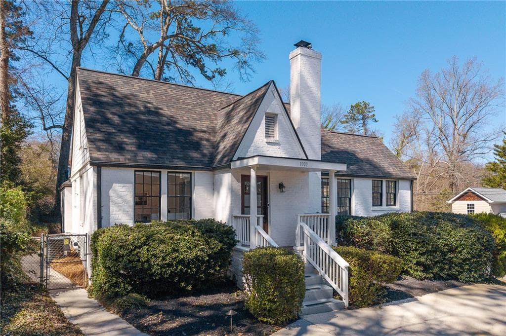 5 bedroom, 3 bathroom single family residence sold at 1007 S CANDLER Street, Decatur, GA 30030