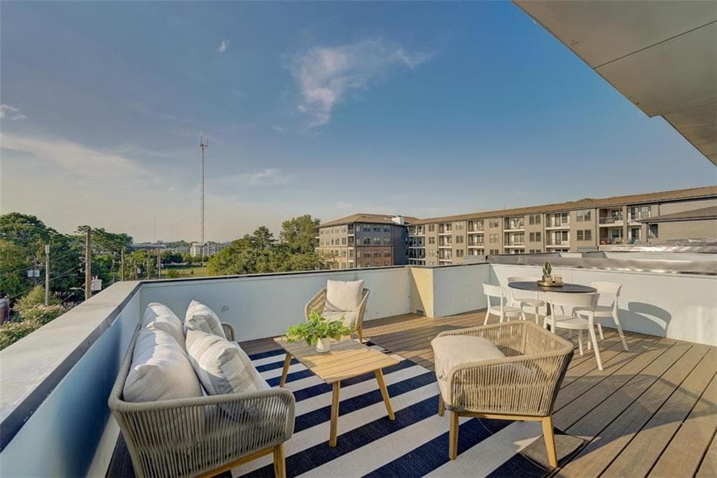 4 bedroom, 5 bathroom, 2,368 sq ft townhouse sold at 816 Berne Street 4, Atlanta, GA 30316
