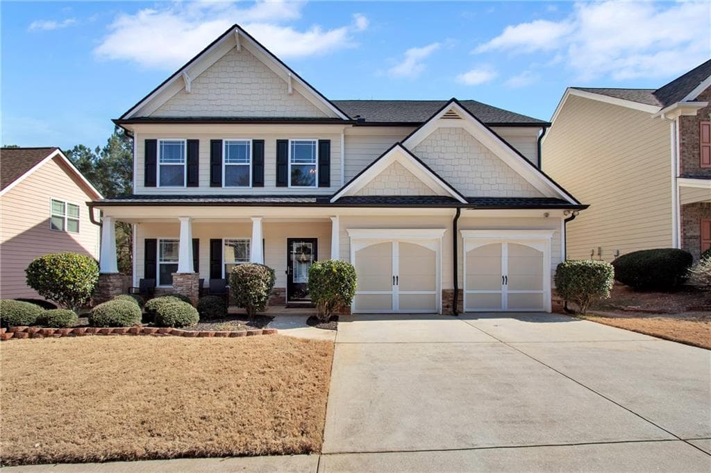 4 bedroom, 3 bathroom single family residence sold at 142 Parkway Drive, Fairburn, GA 30213