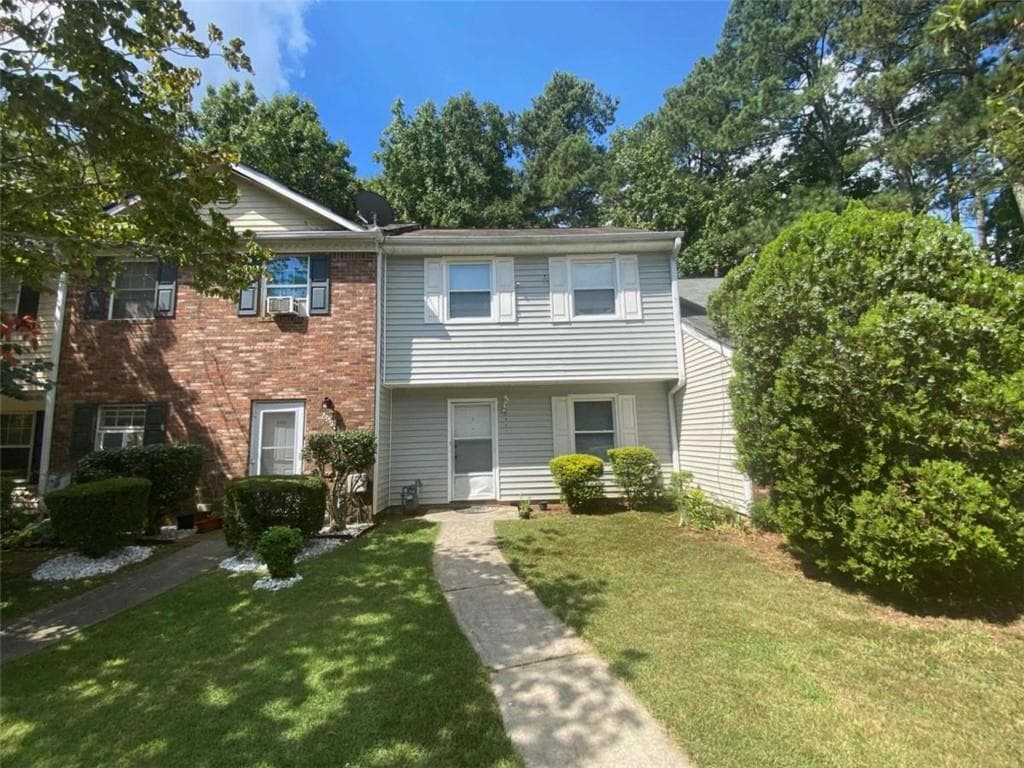 2 bedroom, 2 bathroom townhouse sold at 6104 Cobblestone Court, Douglasville, GA 30134