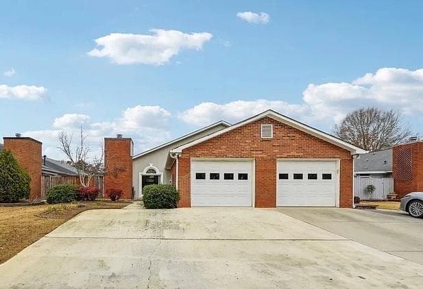 2 bedroom, 2 bathroom single family residence sold at 135 Wilbanks Drive, Fayetteville, GA 30215
