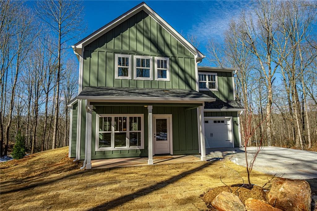 3 bedroom, 3 bathroom single family residence sold at 125 Cool Springs Lane, Dahlonega, GA 30533