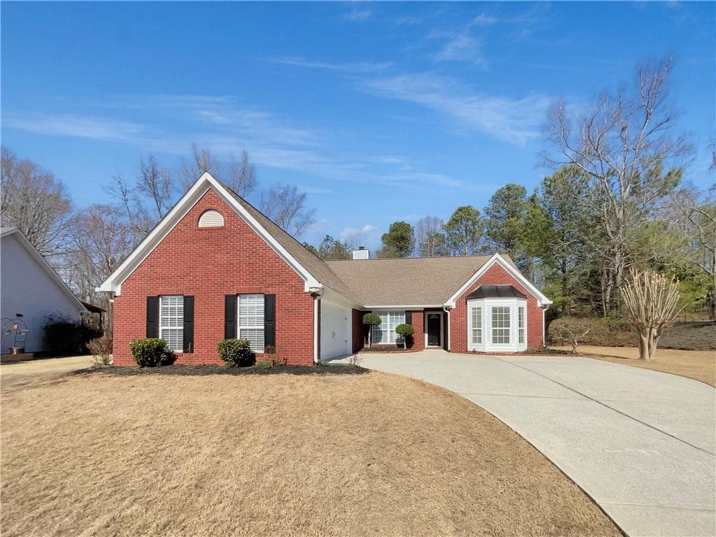 3 bedroom, 2 bathroom single family residence sold at 6255 Rock Port Drive, Flowery Branch, GA 30542