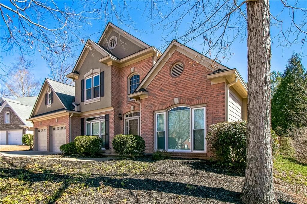 4 bedroom, 4 bathroom single family residence sold at 1490 Fair Point Pass, Suwanee, GA 30024