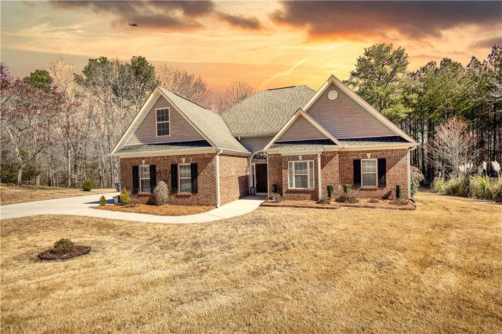 4 bedroom, 3 bathroom single family residence sold at 75 Horseshoe Drive, Covington, GA 30014