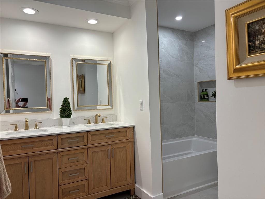 3 bedroom, 2 bathroom, 1,404 sq ft condominium sold at 3093 Colonial Way B, Atlanta, GA 30341