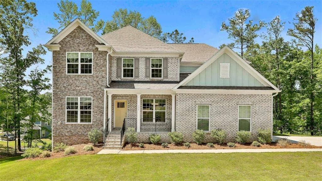 5 bedroom, 4 bathroom single family residence sold at 135 Eastmark Way, Fayetteville, GA 30214