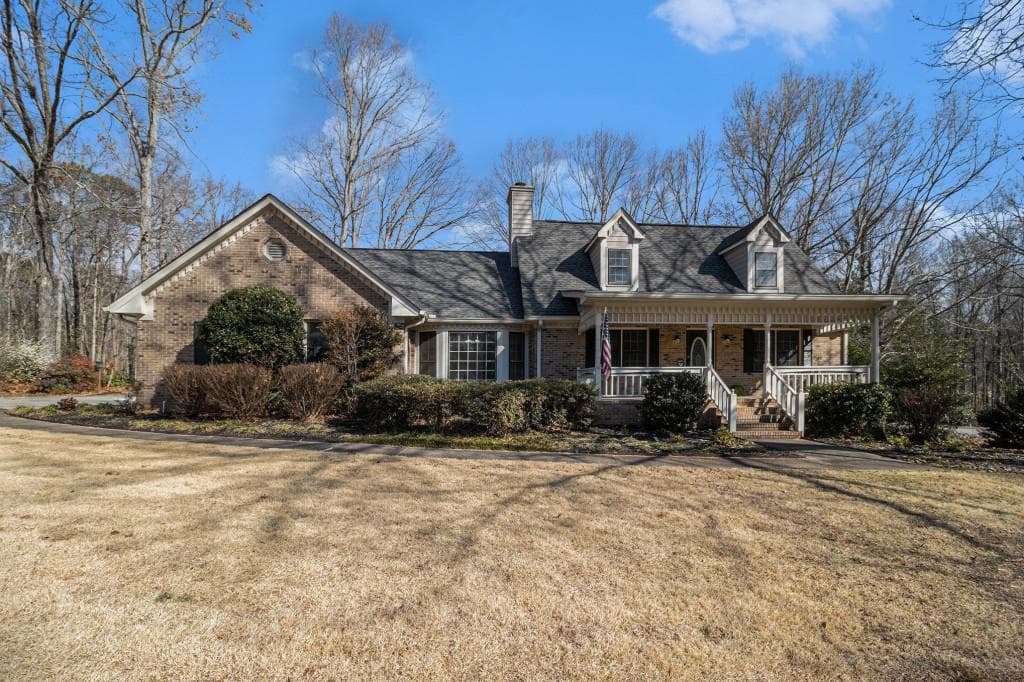 4 bedroom, 3 bathroom single family residence sold at 2984 Superior Drive, Dacula, GA 30019