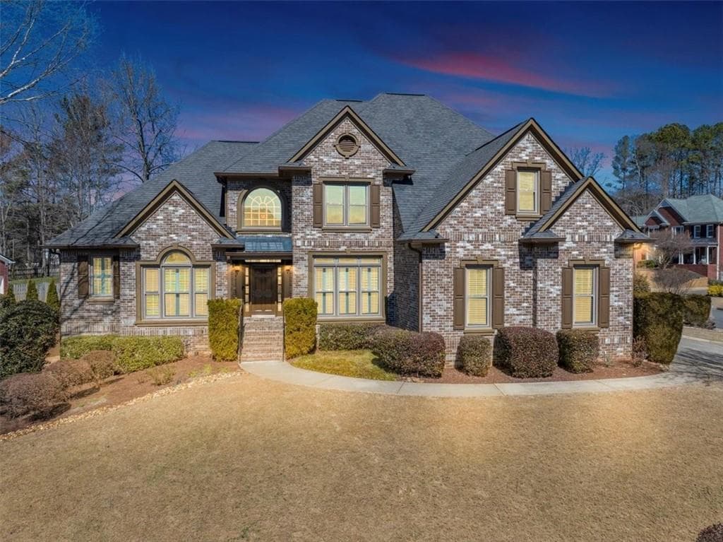 4 bedroom, 5 bathroom, 5,376 sq ft single family residence sold at 601 WYNDHAM Court, Canton, GA 30115