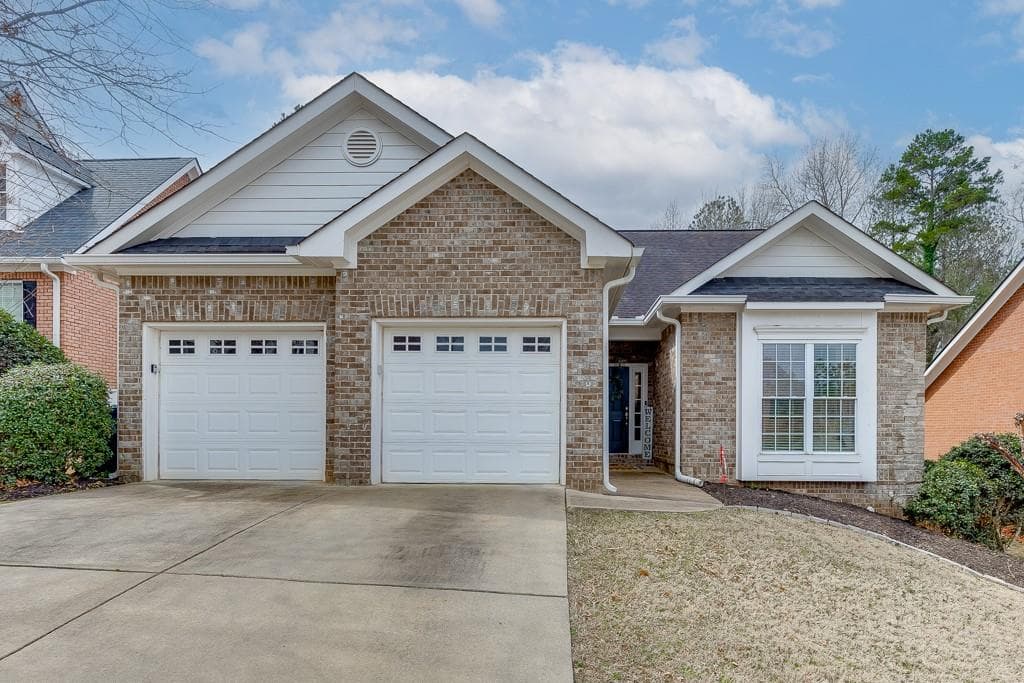 3 bedroom, 2 bathroom single family residence sold at 133 Huntington Shoals Drive, Athens, GA 30606