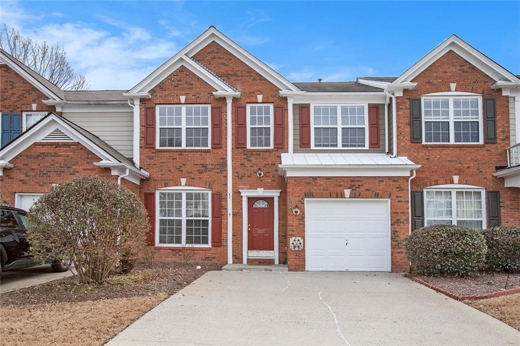 3 bedroom, 3 bathroom townhouse sold at 3137 Commonwealth Way, Alpharetta, GA 30004