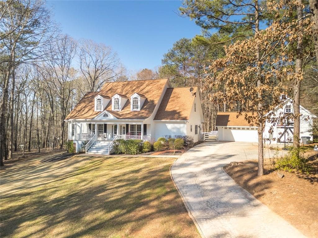5 bedroom, 3 bathroom single family residence sold at 3470 Monica Lane, Conyers, GA 30094