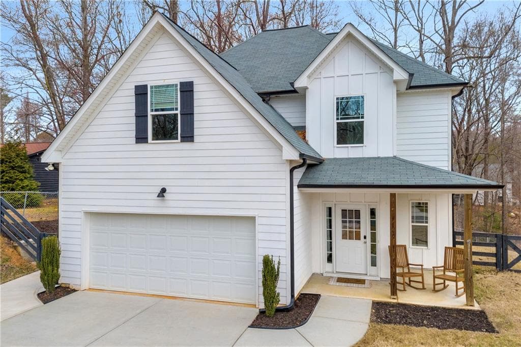 4 bedroom, 3 bathroom single family residence sold at 9620 Manor Lane, Gainesville, GA 30506