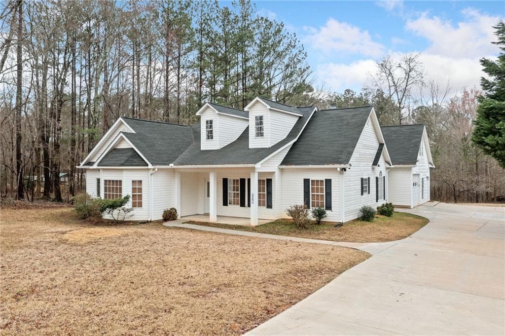 4 bedroom, 3 bathroom single family residence sold at 279 Scarborough Road, Stockbridge, GA 30281